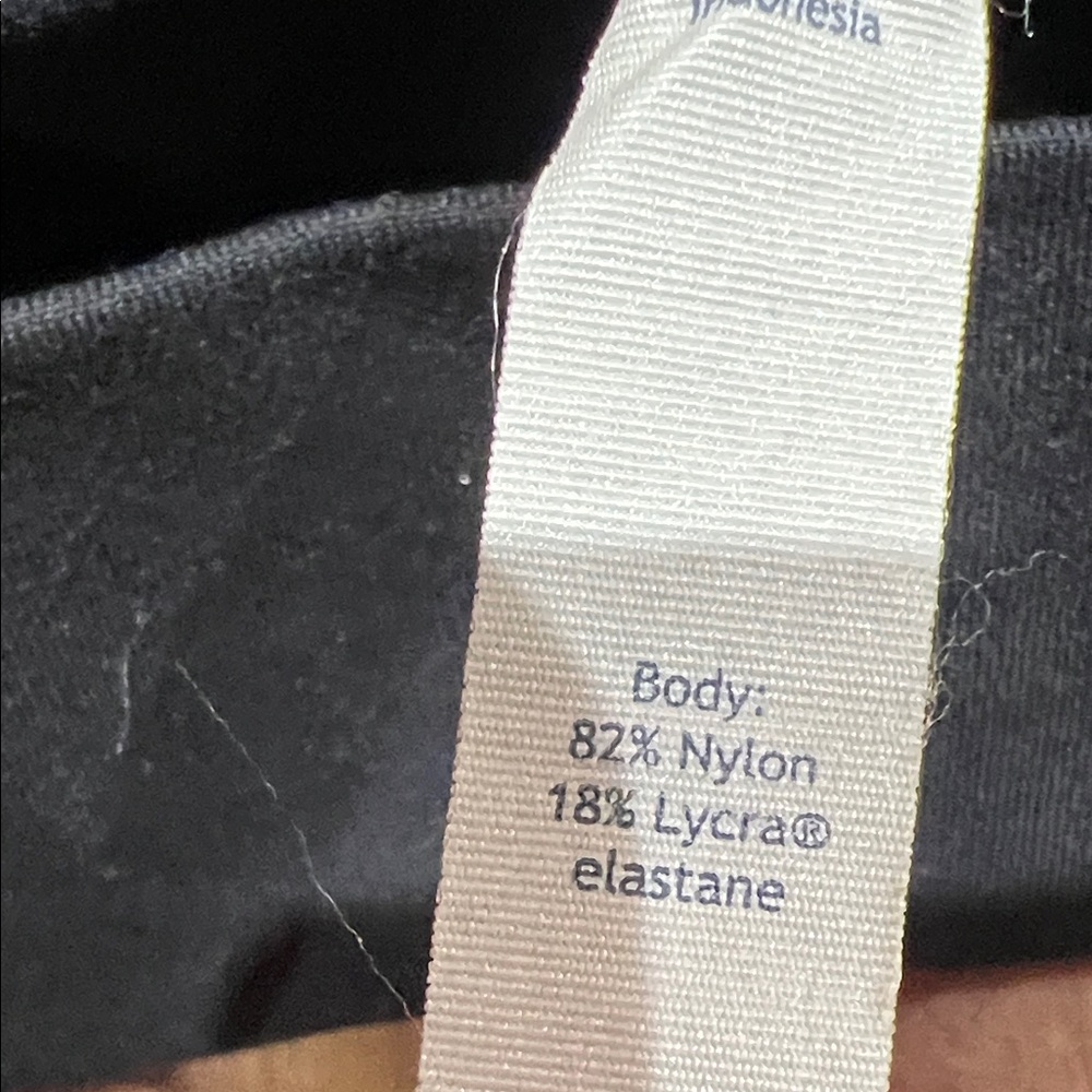 Lululemon High-Waisted Leggings - Picture 9 of 9